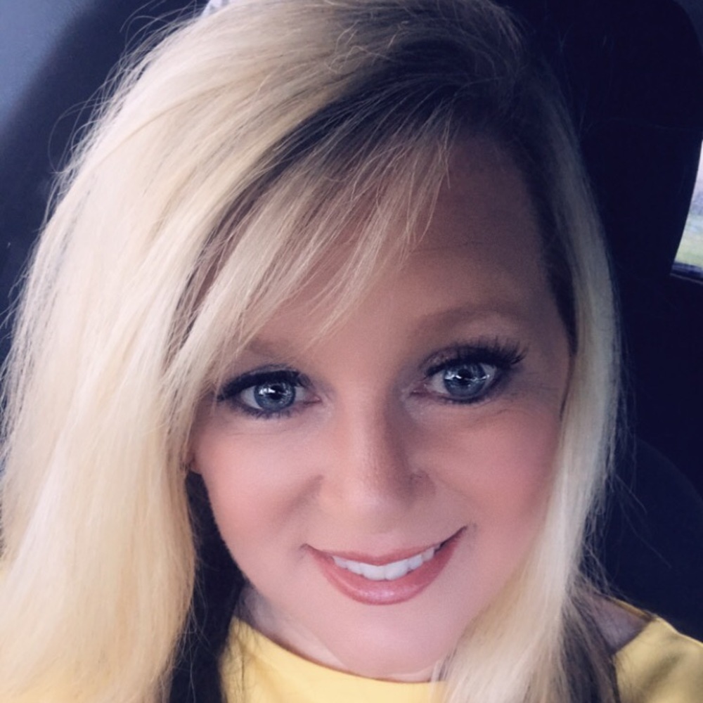 Meet your Posher, Michele